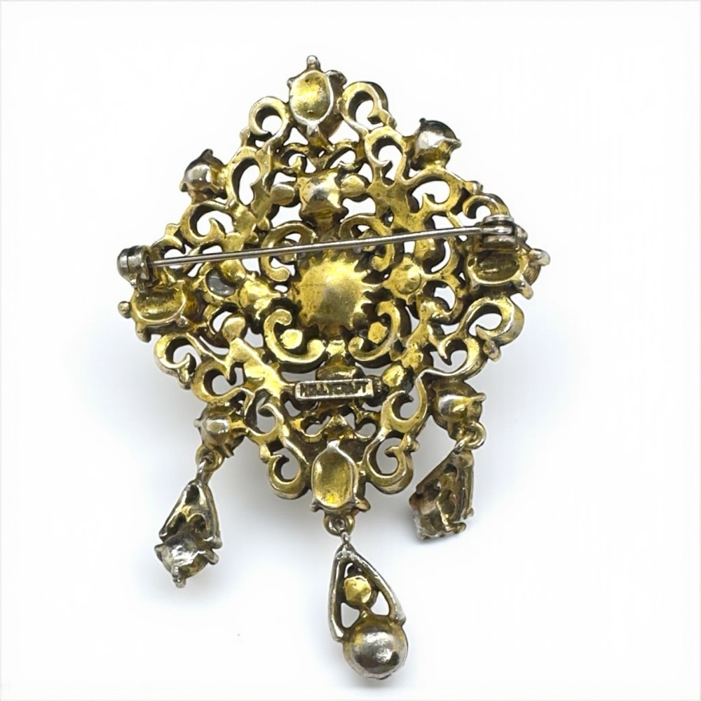 Vintage Hallmarked Hollycraft Coral Art Glass Cabochon & Pearl Dangling Brooch - Picture 8 of 11